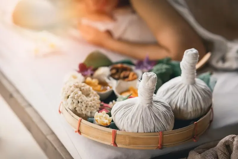 Thai herbal compress